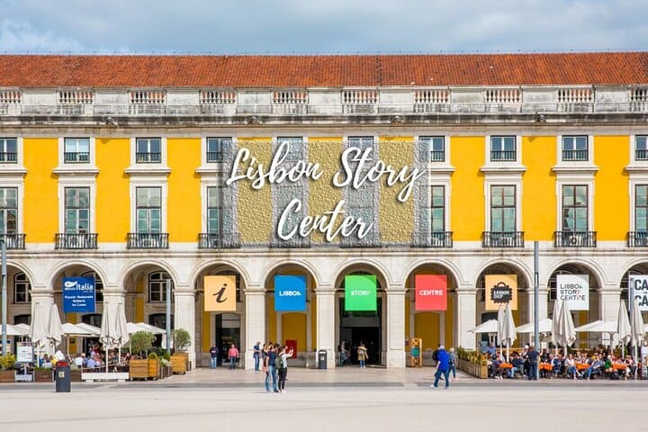 Lisbon Private Half-Day Walking Tour — Alfama, Story Center & Augusta Arch photo 4