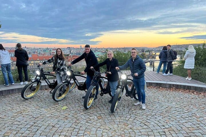 Prague Viewpoints by Retro E‑Bike: Guided City & Castle Sights photo 4