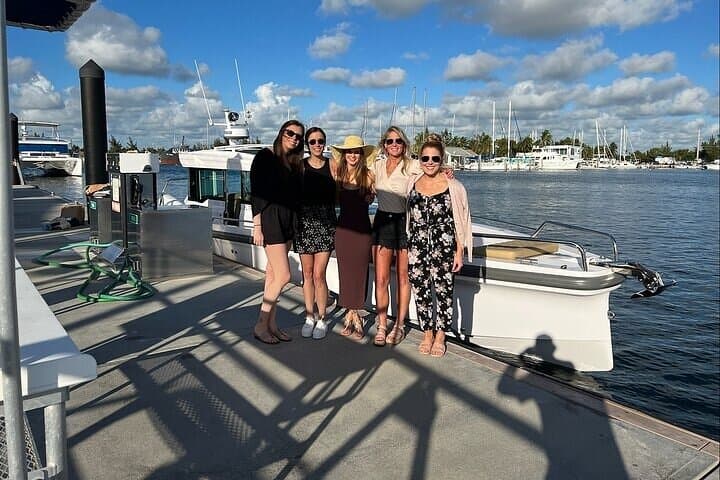 Half-Day Luxury Boat Tour in St. Petersburg — Snorkel Johns Pass, Egmont Key & Shell Key photo 2