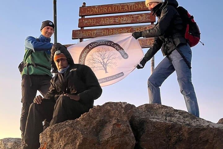 4-Day Mount Kenya Trek via Chogoria and Sirimon: Summit Point Lenana