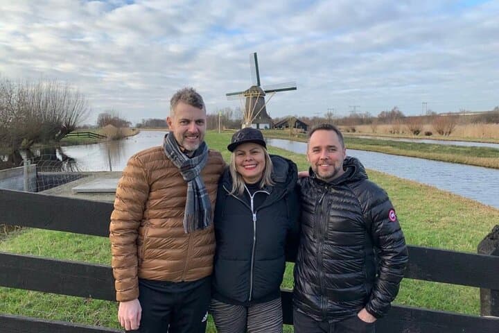 Windmills, Volendam & Giethoorn: Private Jaguar Day Tour from Amsterdam photo 2
