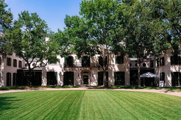 Houston Highlights: Private 3-Hour Culture, Science & Art Tour photo 4
