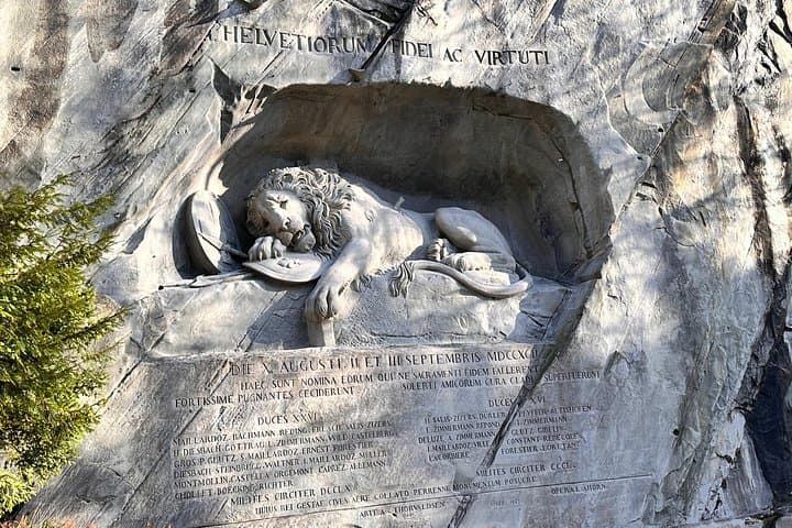 Private Lucerne Day Trip from Zurich — Chapel Bridge, Lion Monument & Lake Lucerne Views photo 4