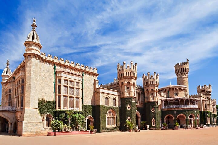 Full-Day Private City Tour of Bangalore — ISKCON, Lalbagh & Tipu Sultan Palace