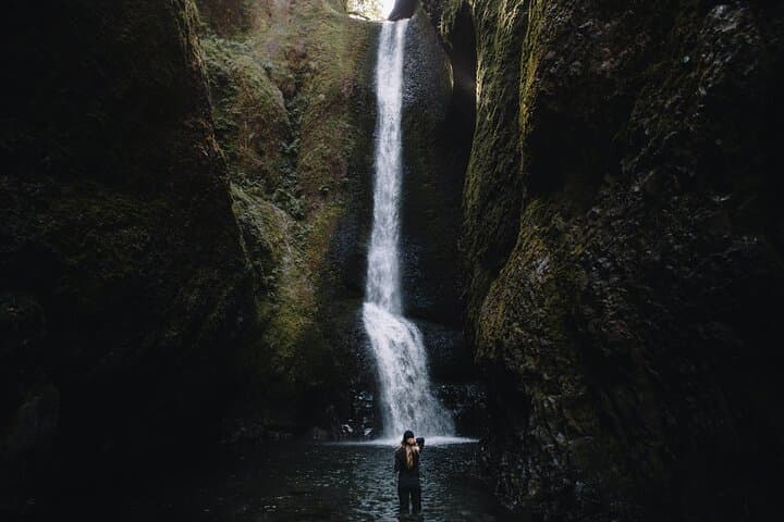 Columbia River Gorge Full-Day Hike & Waterfall Tour from Portland photo 2