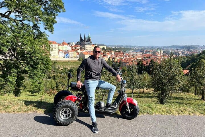 Prague Grand E-Trike Tour: 10 km Electric City Loop with Panoramic Views photo 2