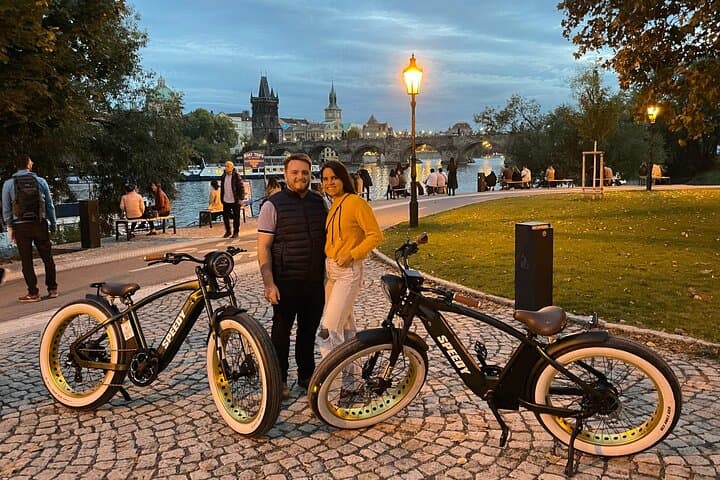 Prague Retro E‑Bike Night Tour: Guided Night Ride to Castle, Charles Bridge & Letná Views photo 2