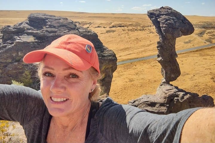 Hidden Springs & Gorges: Twin Falls Half-Day Off-the-Beaten-Path Scenic Tour photo 1