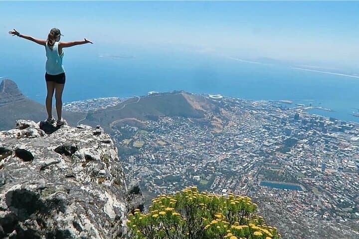 Across the Cape: Two Days on Robben Island, Table Mountain and Cape Point photo 3