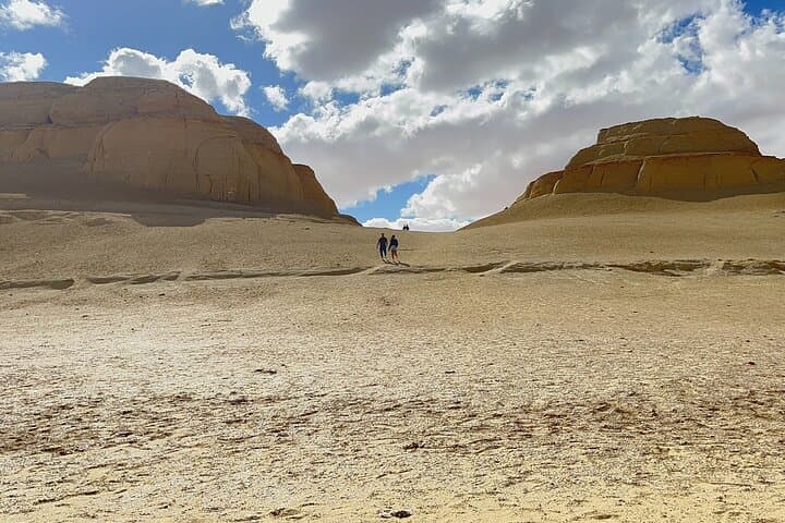 Full-Day Wadi El Rayan 4x4 Desert Adventure from Cairo photo 3