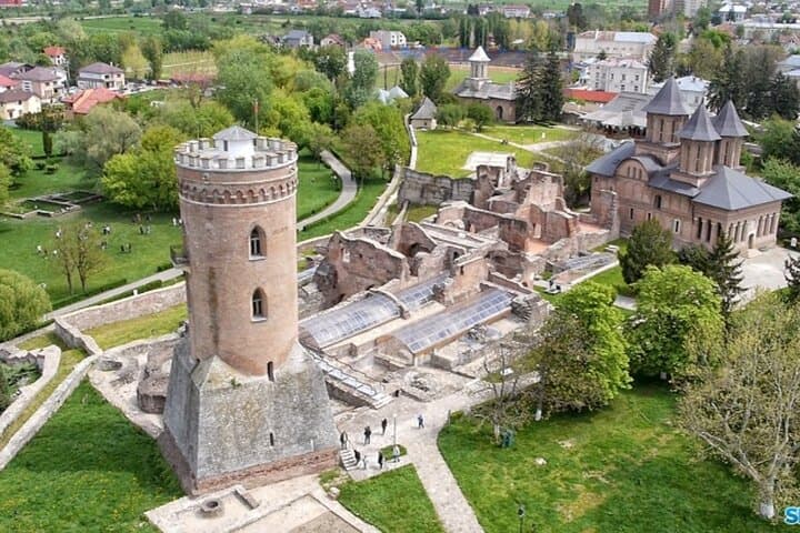 Bison Sanctuary, Târgovişte Princely Court & Snagov Monastery Day Trip from Bucharest photo 3