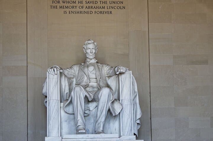 Private DC Monuments by Moonlight: Night Tour of the National Mall photo 6
