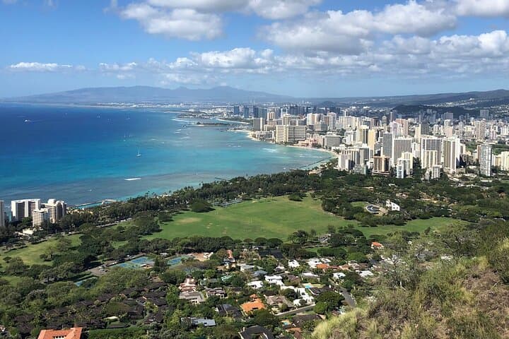 Diamond Head Hiking Tour: Ticketed Reservation and Sunrise Hike on Oahu photo 3
