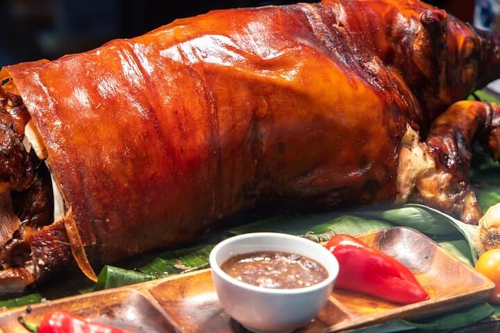 Taste Cebu: Half-Day Walking Food Tour of Colon Street & Carbon Market