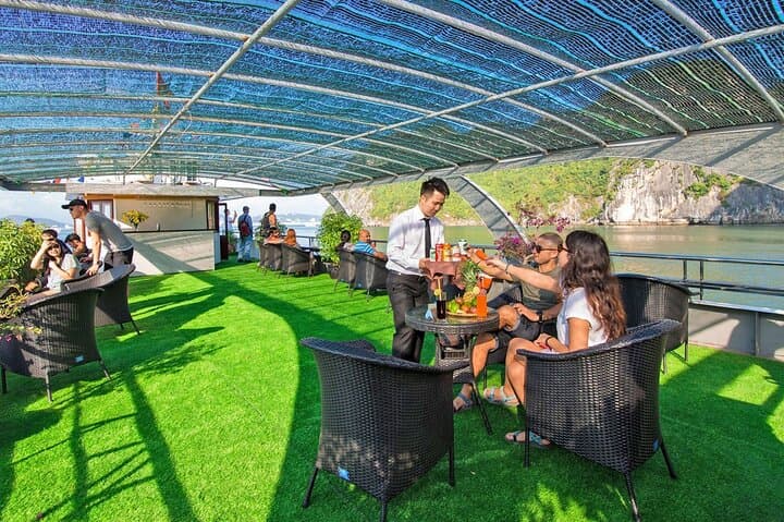 Full-Day Ha Long Bay Premium Cruise: Explore Limestone Karsts & Caves photo 3