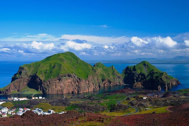 Westman Islands Private Day Trip from Reykjavik — Heimaey Volcanoes, Puffins & Eldfell photo 4