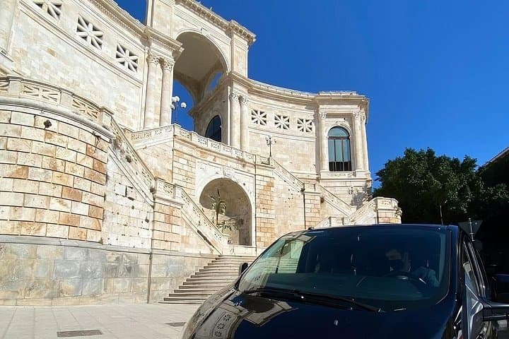 Panoramic Tour of Cagliari: Castello, Flamingos & Monte Urpinu Views photo 3
