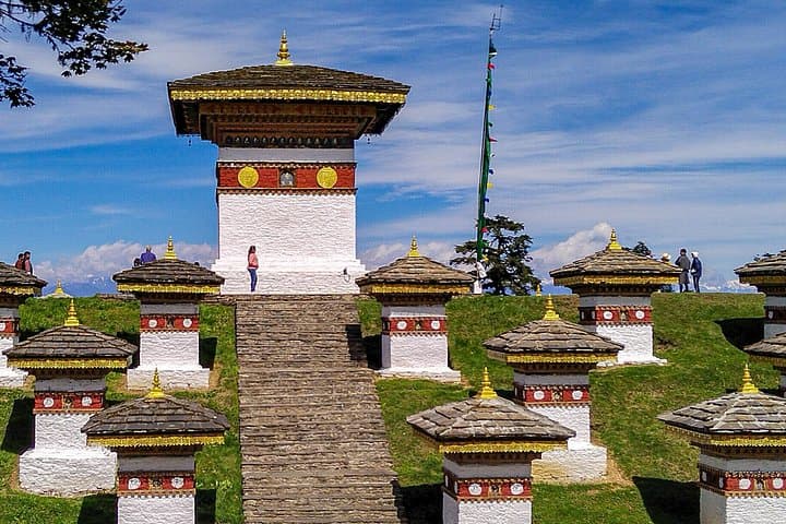 6-Day Bhutan Private Tour: Paro, Thimphu, Gangtey & Punakha Highlights photo 1