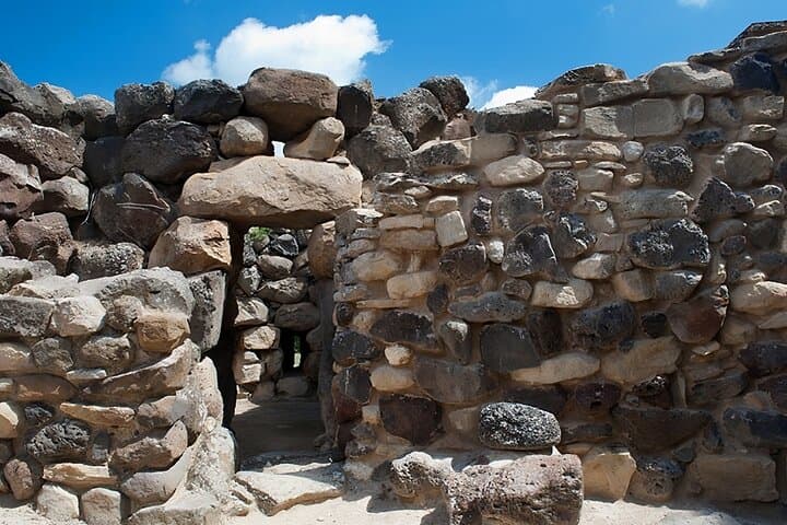Explore Su Nuraxi and Casa Zapata: Guided Barumini Tour from Cagliari photo 2