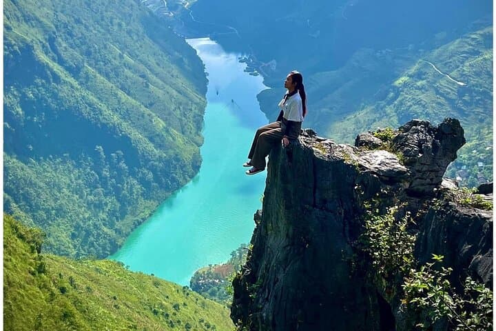 Ha Giang Loop: 2-Day Private Car Tour Through Dong Van & Ma Pi Leng photo 4