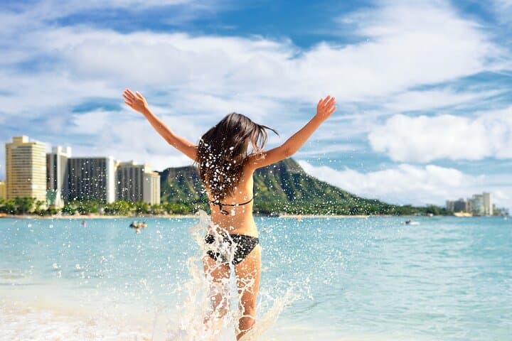 Waikiki Private Family Walking Tour — 3‑Hour Guided Stroll to Fort DeRussy & Hilton Lagoon photo 5