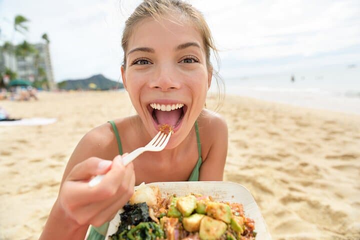 Waikiki Private Family Walking Tour — 3‑Hour Guided Stroll to Fort DeRussy & Hilton Lagoon