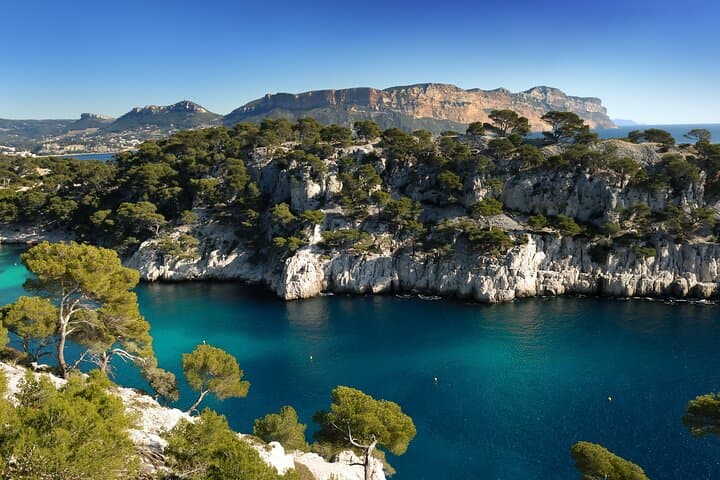 Private Shore Excursion Aix Marseille Cassis: Day Tour with Driver-Guide photo 4