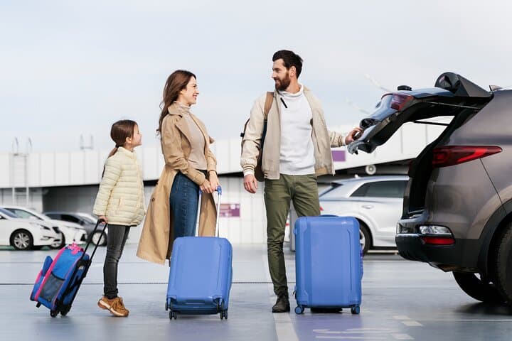 Dubai to Abu Dhabi Private Transfer — Fast, Comfortable City & Airport Transfers