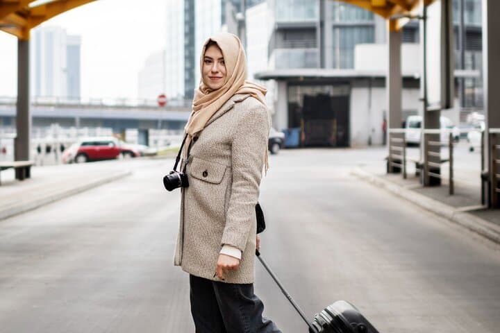 Dubai Private Airport Transfer to Hotel — Seamless DXB Pickup Service photo 4