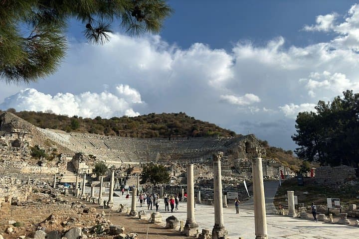 Private Shore Tour: Mary's House and Ephesus UNESCO Ruins for Cruise Passengers photo 3