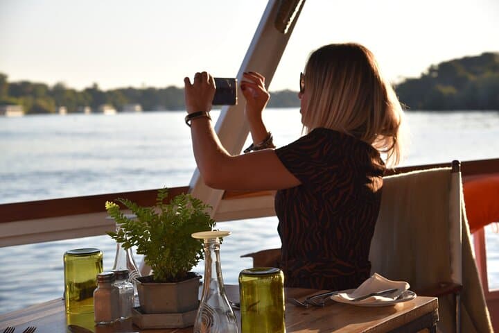 Zambezi Luxury Sunset Dinner Cruise with 4-Course Meal at Victoria Falls photo 4