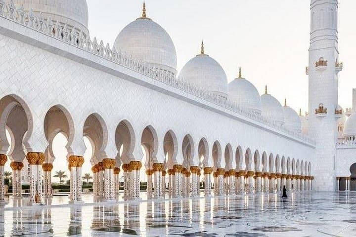 Jumeirah Mosque & Quranic Park Tour: 4–5 Hour Cultural Intro in Dubai photo 3