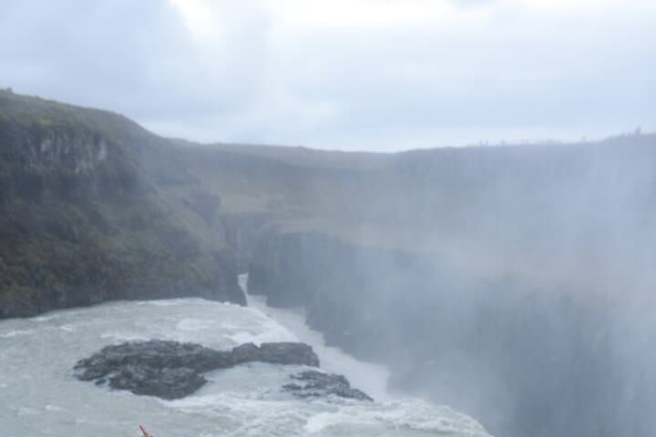 Golden Circle Private Tour: Thingvellir, Geysir, Gullfoss & Bruarfoss Photography Day Trip photo 5