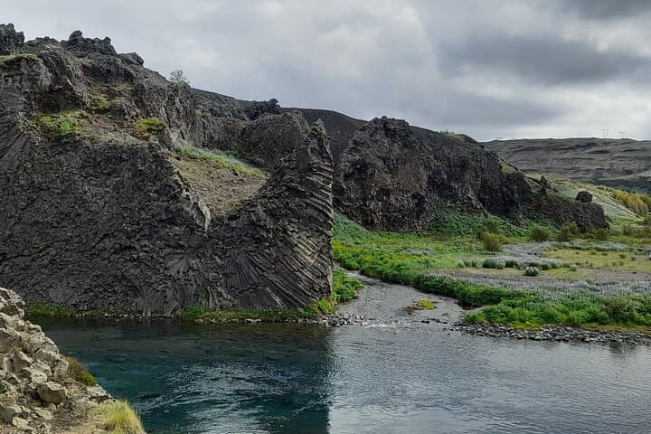 Landmannalaugar & Hekla Volcano Private Tour — Iceland Highland Day Trip from Reykjavík photo 5
