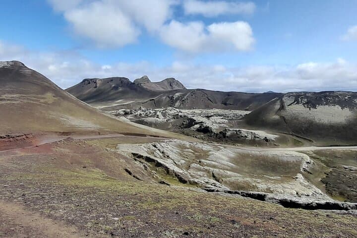 Landmannalaugar & Hekla Volcano Private Tour — Iceland Highland Day Trip from Reykjavík photo 6