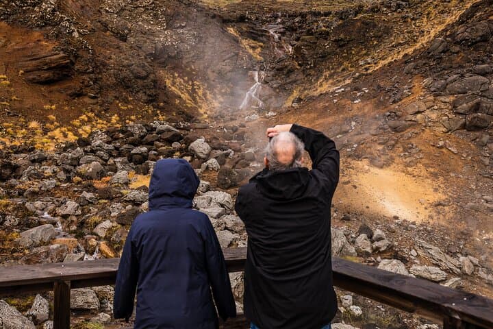 Private Reykjanes Peninsula Photography Tour — Geothermal Wonders & Coastal Cliffs photo 3