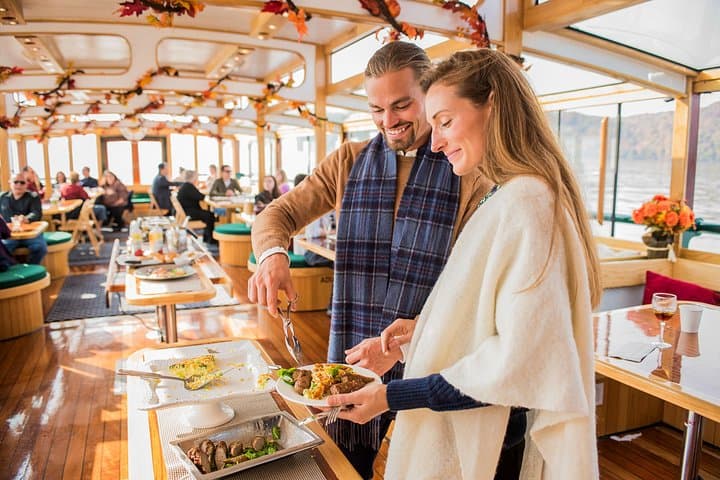 New York Harbor Brunch Cruise on a 1920s-Style Yacht — Classic Harbor Line photo 2