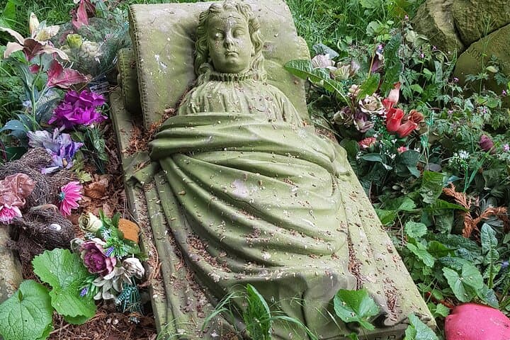 Overleigh Cemetery Guided Tour: Victorian Graves, Local Stories & Hoole History