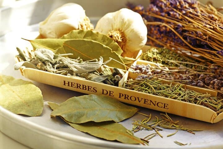 Provencal Market & Wine Tasting from Nice: Antibes, St‑Paul‑de‑Vence & Bellet photo 4