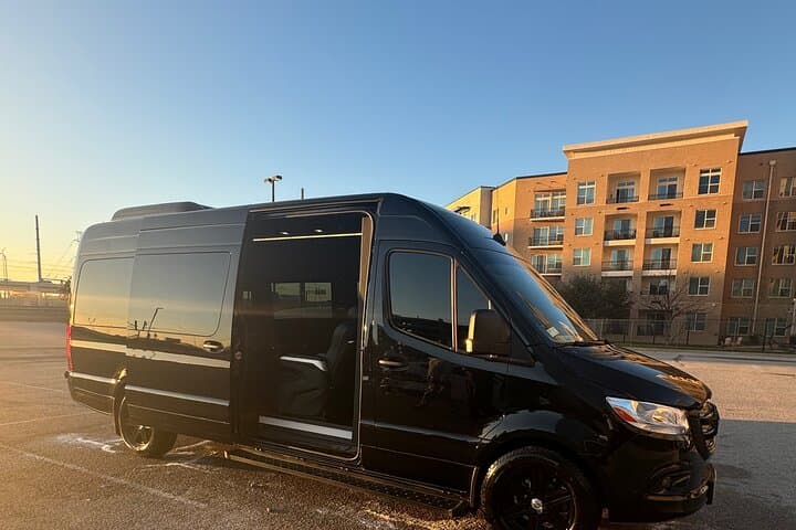 Private VIP Transport in DFW — Mercedes Maybach Sprinter Transfers