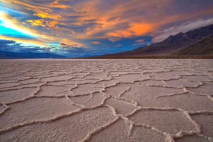 Classic Uyuni Salt Flat: Touring Bolivia's High-Altitude White Desert photo 4