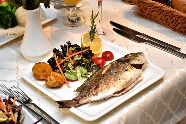 Bosphorus Dinner Cruise & Turkish Night Show in Istanbul photo 4