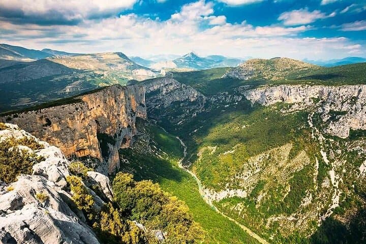 Verdon Gorge Day Trip: Lake Sainte-Croix, Castellane & Lavender Fields photo 2
