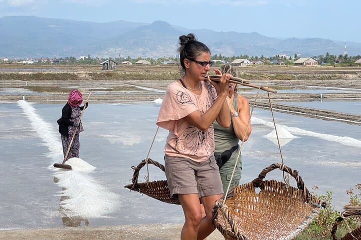 Kampot, Kep & Bokor Day Tour — Pepper Plantations, Salt Pans and Hill-Station Ruins photo 4