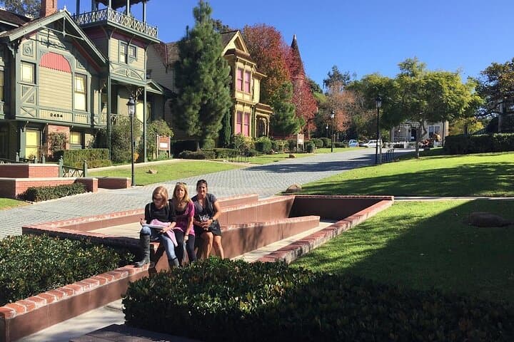 Murder Mystery Scavenger Hunt in Old Town San Diego — Solve the Case on Foot photo 4
