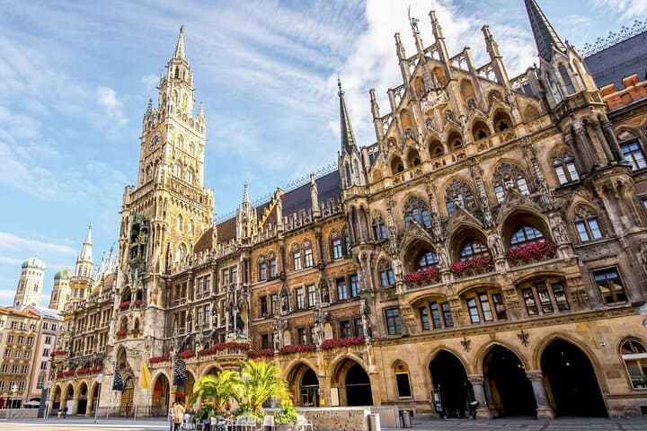 Munich in Four Hours: Private Half-Day City Tour with Hotel Pickup