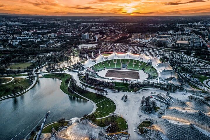 Full-Day Private Munich City Tour with Hotel Pickup and Drop-Off photo 2