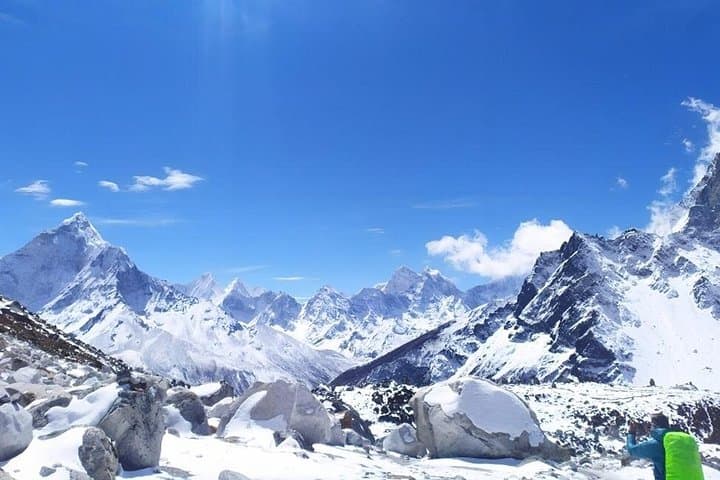 Everest Base Camp Trek: 14-Day Lukla to Kala Patthar Adventure photo 3