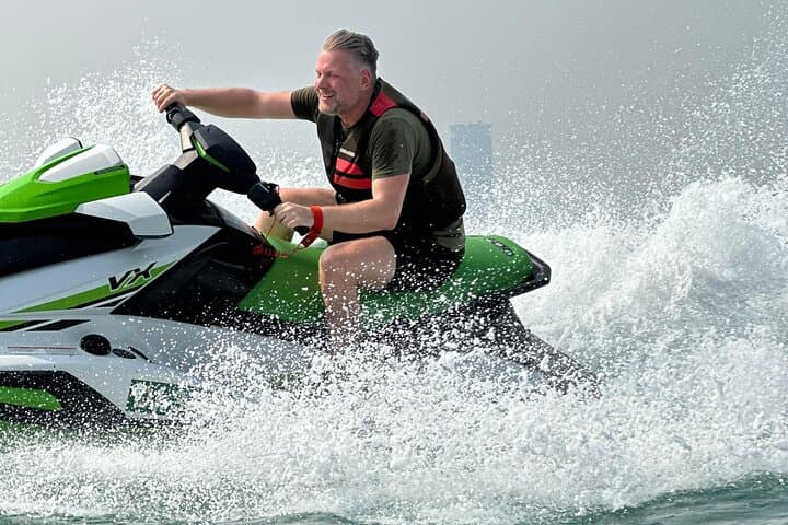 Dubai 60-Minute Guided Jet Ski Sightseeing: Marina, Palm & Ain Dubai photo 2