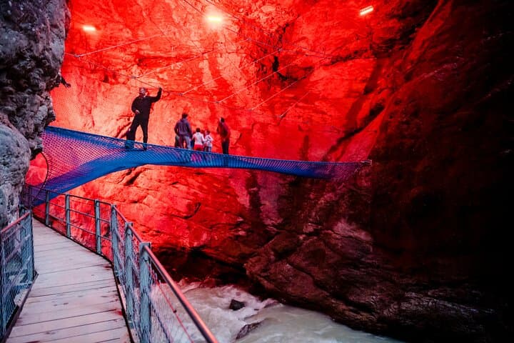 Glacier Canyon Grindelwald — Walk the 300m-Deep Gletscherschlucht in Switzerland photo 6